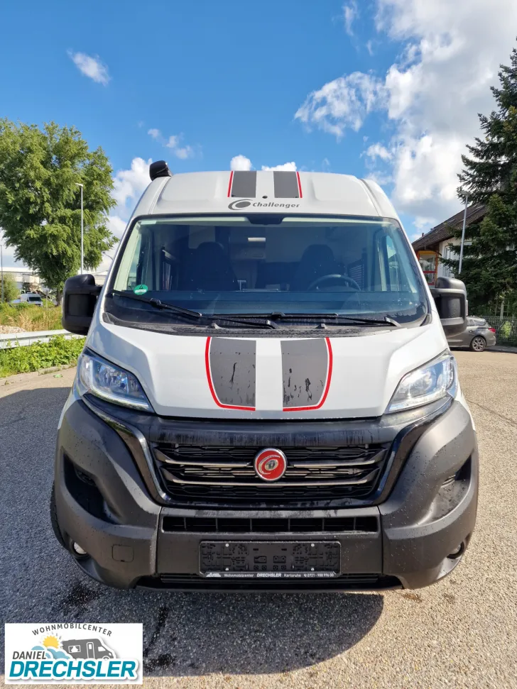 Fahrzeugbild Challenger V 217 Sport Edition #2