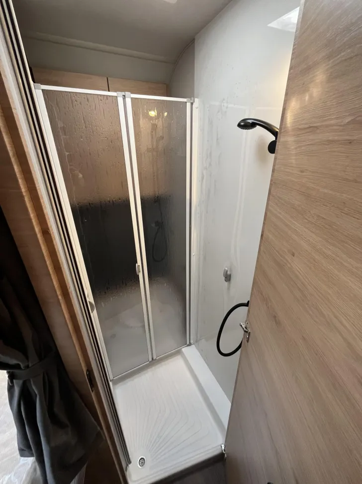 Fahrzeugbild Knaus L!VE WAVE PLATINUM SELECTION 650 MF Navi|Kamera #14
