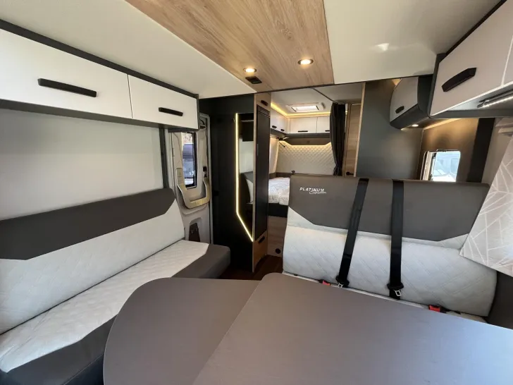 Fahrzeugbild Knaus L!VE WAVE PLATINUM SELECTION 650 MF Navi|Kamera #21