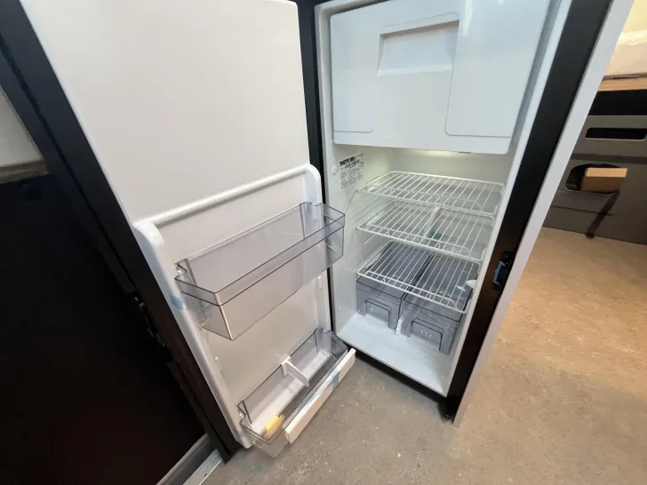 Fahrzeugbild Etrusco CV+ 600 DB MJ26|Markise|Kamera|Schlafdach|Safety #11