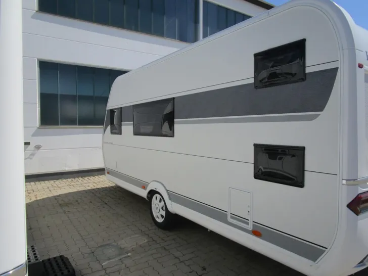 Fahrzeugbild Hobby Excellent Edition 490 KMF #6