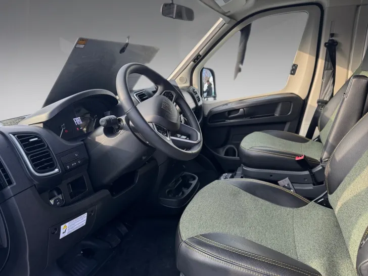 Fahrzeugbild Sunlight T XX 68 #7