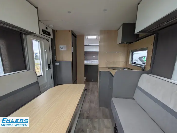 Fahrzeugbild LMC Tourer Lift H 720 140PS/Autom/GFK/Tempo/Hubbett #5