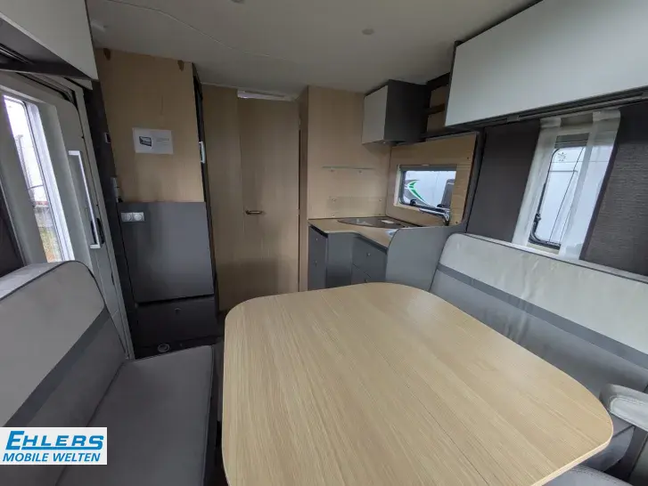 Fahrzeugbild LMC Tourer Lift H 720 140PS/Autom/GFK/Tempo/Hubbett #6