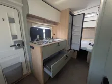 Fahrzeugbild LMC Style 530 E Fliegenschutztür/1,6t/Anti-Schlingerkupplung #8