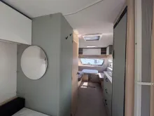 Fahrzeugbild LMC Style 530 E Fliegenschutztür/1,6t/Anti-Schlingerkupplung #13