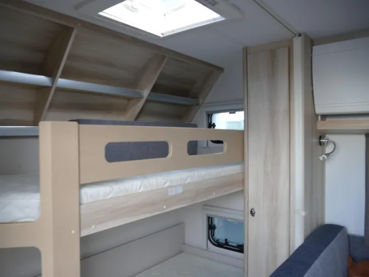 Fahrzeugbild Hobby De Luxe 540 KMFe #6