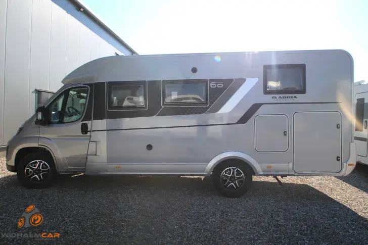 Fahrzeugbild Adria Compact DL 60 Years Jubiläumsmodell #5