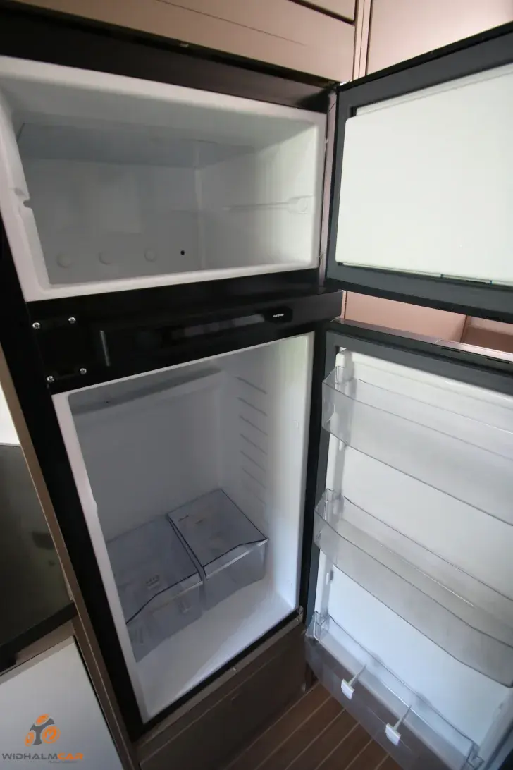 Fahrzeugbild Etrusco A 7300 DB #18