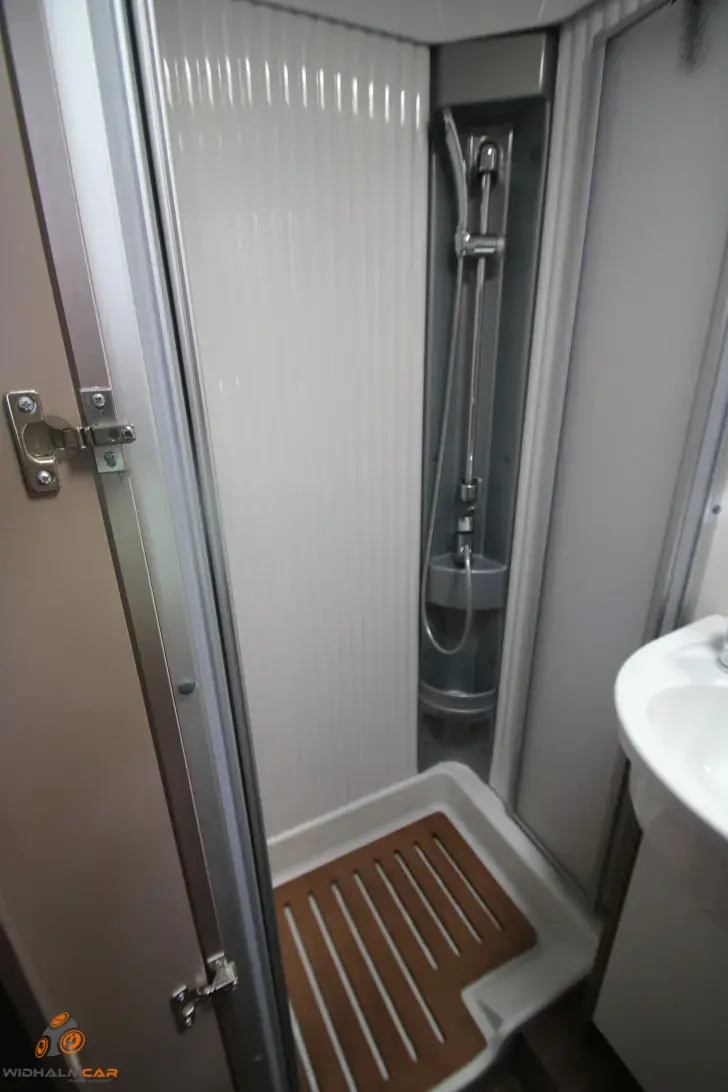 Fahrzeugbild Etrusco A 7300 DB #24