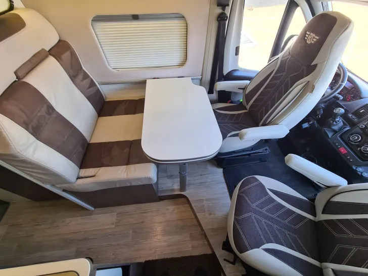 Fahrzeugbild Bavaria Camp V 630 J *Luftfeder*Solar*Lithium*WR* #16