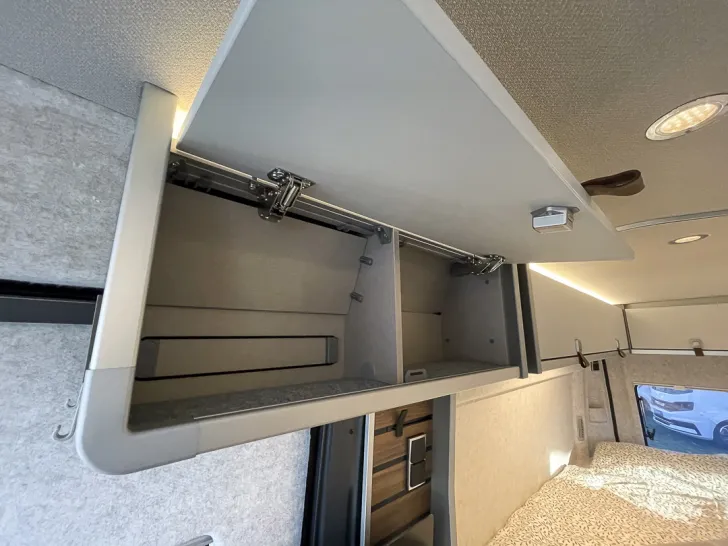 Fahrzeugbild Hymer Yosemite *Aufstelldach*Dieselheizung* #23