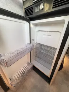 Fahrzeugbild Hymer Yosemite *Aufstelldach*Dieselheizung* #24