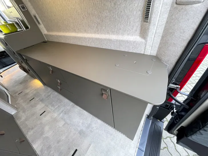 Fahrzeugbild Hymer Yosemite *Aufstelldach*Dieselheizung* #35