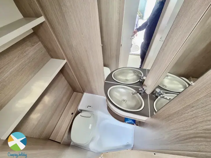 Sitzgruppe Bürstner Premio Life 480 TS