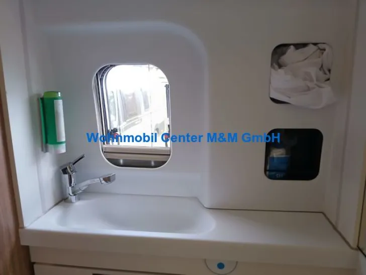 Fahrzeugbild Weinsberg CaraBus FORD 600 MQ AHK Dometic Dachklima #10