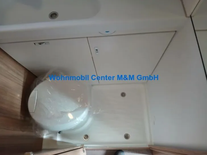 Fahrzeugbild Weinsberg CaraBus FORD 600 MQ AHK Dometic Dachklima #13