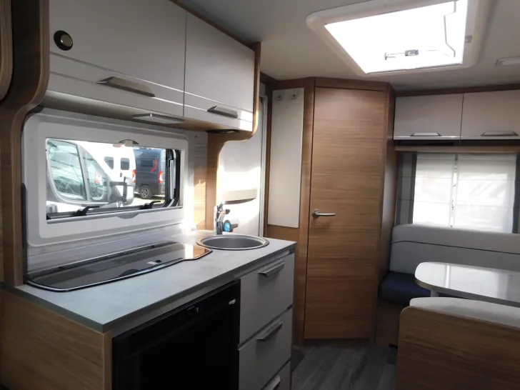 Fahrzeugbild Knaus Sport 420 QD Mover, Markise, Radträger #8