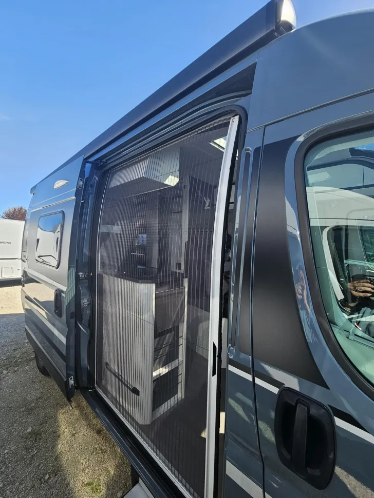 Fahrzeugbild Adria Twin Supreme 640 SGX Automatik|LEDSW|200AhBatt. #25