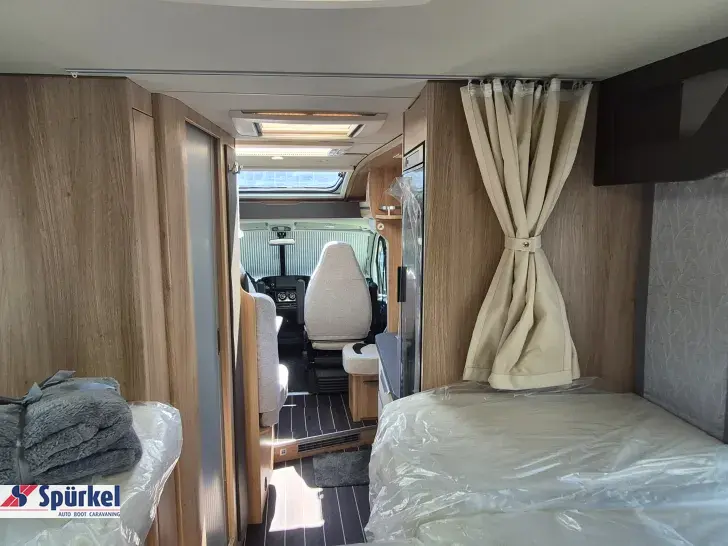Fahrzeugbild Knaus Sky TI 650 MEG Platinum Selection TraumMobil mit Tageszulassung #6