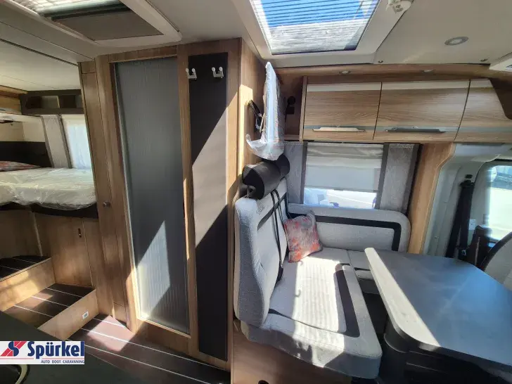 Fahrzeugbild Knaus Sky TI 650 MEG Platinum Selection TraumMobil mit Tageszulassung #32