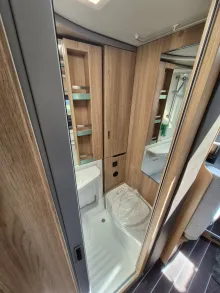 Fahrzeugbild Knaus Sky TI 650 MEG Platinum Selection TraumMobil mit Tageszulassung #13
