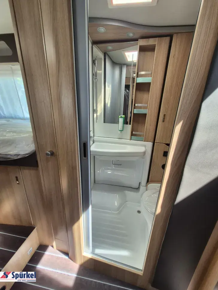 Fahrzeugbild Knaus Sky TI 650 MEG Platinum Selection TraumMobil mit Tageszulassung #33
