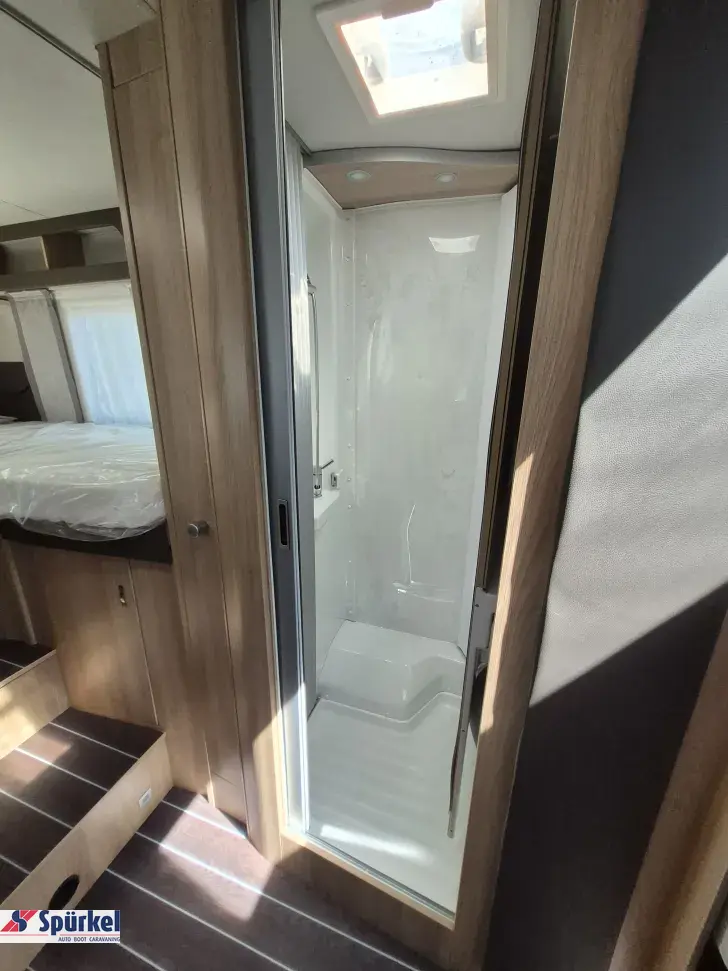 Fahrzeugbild Knaus Sky TI 650 MEG Platinum Selection TraumMobil mit Tageszulassung #14