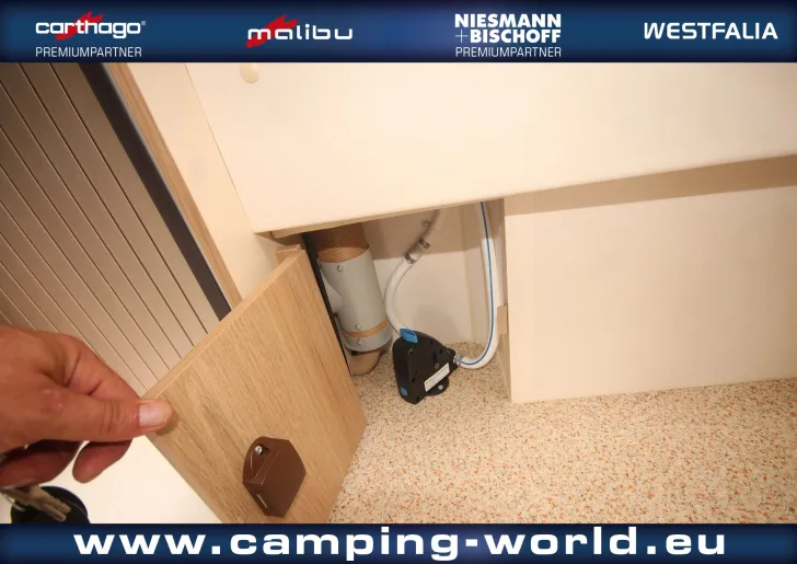 Fahrzeugbild Tischer Box 230S Inkl Jeep Gladiator #69