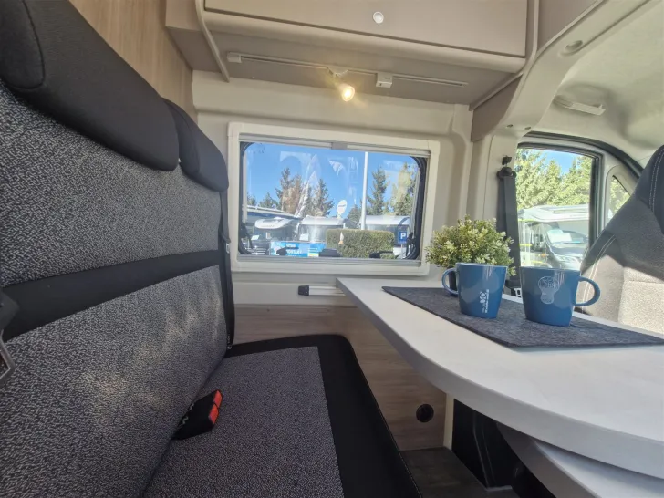 Fahrzeugbild Carado CV640 Entry *e.-Trittstufe*AWT isoliert/beheizt* #26