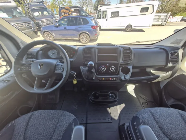 Fahrzeugbild Carado CV640 Entry *e.-Trittstufe*AWT isoliert/beheizt* #32