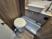 Fahrzeugbild Carado T447 pro+ *Hubbett*Markise*Safety-Paket* #26