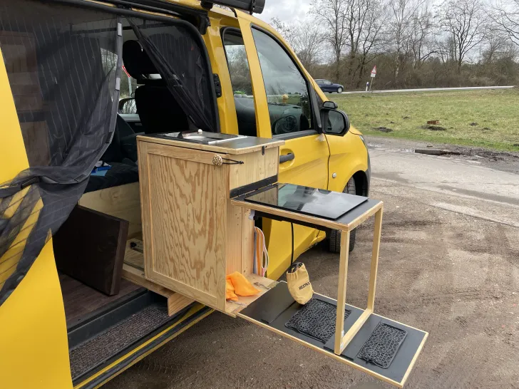 Fahrzeugbild Mercedes-Benz Mercedes Vito 114 extralang #3