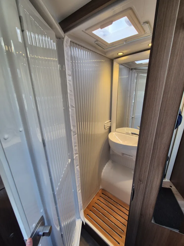 Fahrzeugbild Carado V132 pro+ *LED*Fahrradträger*Safety*Navi* #23