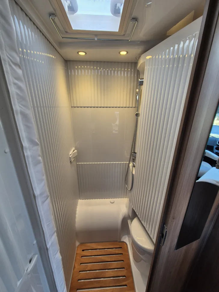 Fahrzeugbild Carado V132 pro+ *LED*Fahrradträger*Safety*Navi* #25