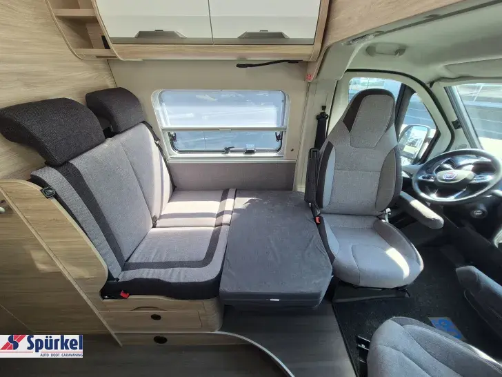 Fahrzeugbild Knaus BoxLife Pro 630 FREEWAY 60 Years Automatik mit Tageszulassung #12