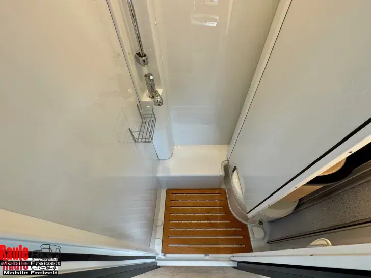 Fahrzeugbild Dethleffs Globebus CampT4 Active Automatik *ab Herbst* #6