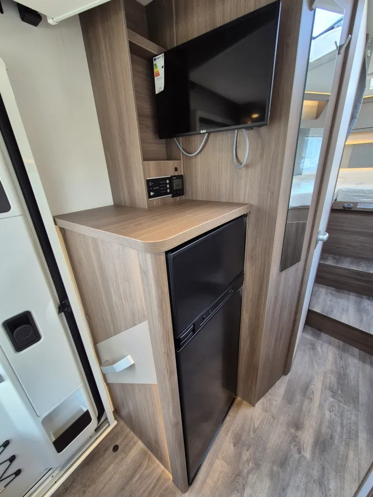 Fahrzeugbild Carado T338 pro+ *LED*Hubbett*Digital-Paket* #20