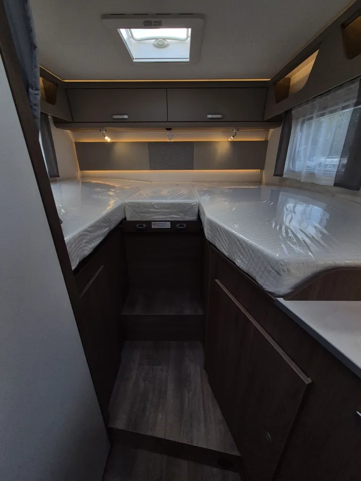 Fahrzeugbild Carado T338 pro+ *LED*Hubbett*Digital-Paket* #32