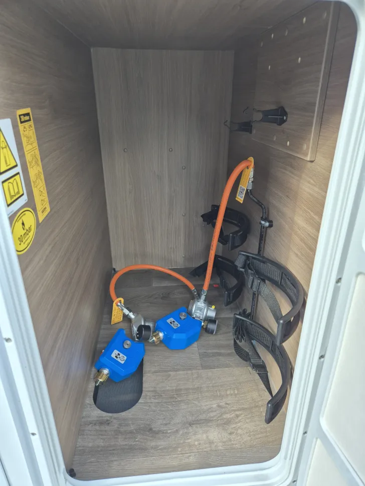 Fahrzeugbild Carado T338 pro+ *LED*Hubbett*Digital-Paket* #44