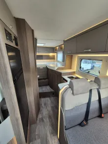 Fahrzeugbild Carado I338 pro+ *Bettumbau*Caramatic* #16