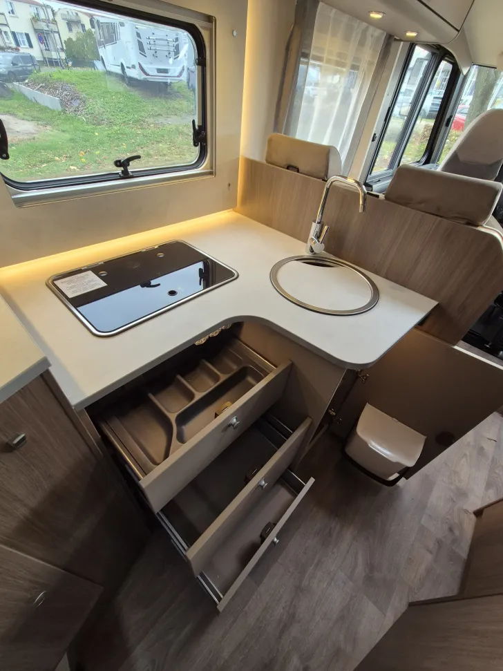 Fahrzeugbild Carado I338 pro+ *Bettumbau*Caramatic* #20