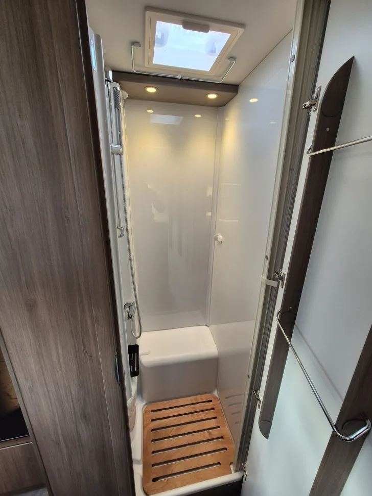 Fahrzeugbild Carado I338 pro+ *Bettumbau*Caramatic* #26