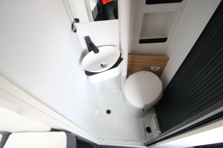 Fahrzeugbild Adria Twin 600 SLB - mit Einzelbetten #18