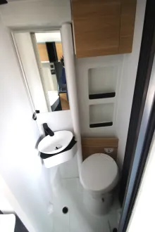 Fahrzeugbild Adria Twin 600 SLB - mit Einzelbetten #19