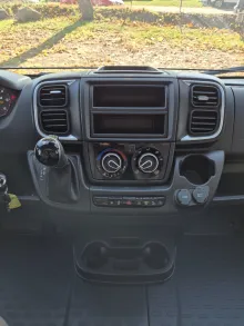 Fahrzeugbild Carado T447 pro+ *Safety-Paket*Hubbett*Holzrost* #10