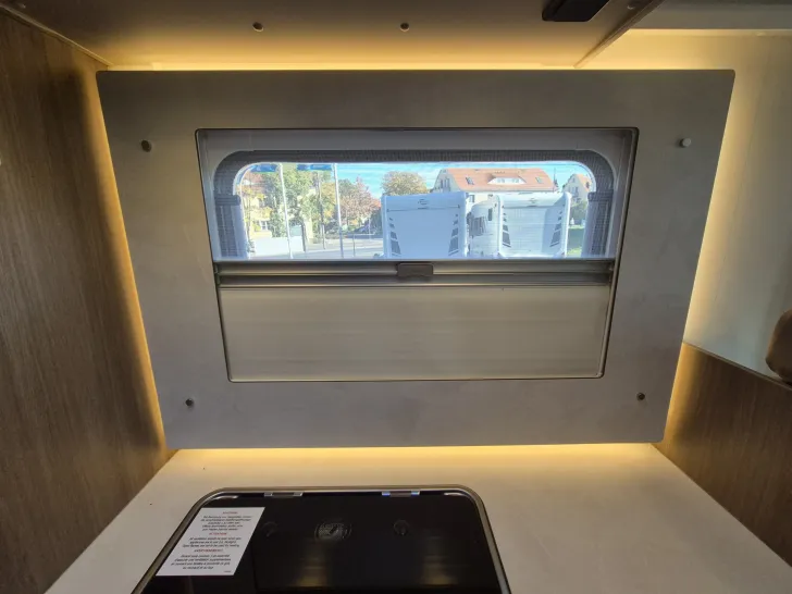 Fahrzeugbild Carado T447 pro+ *Safety-Paket*Hubbett*Holzrost* #20