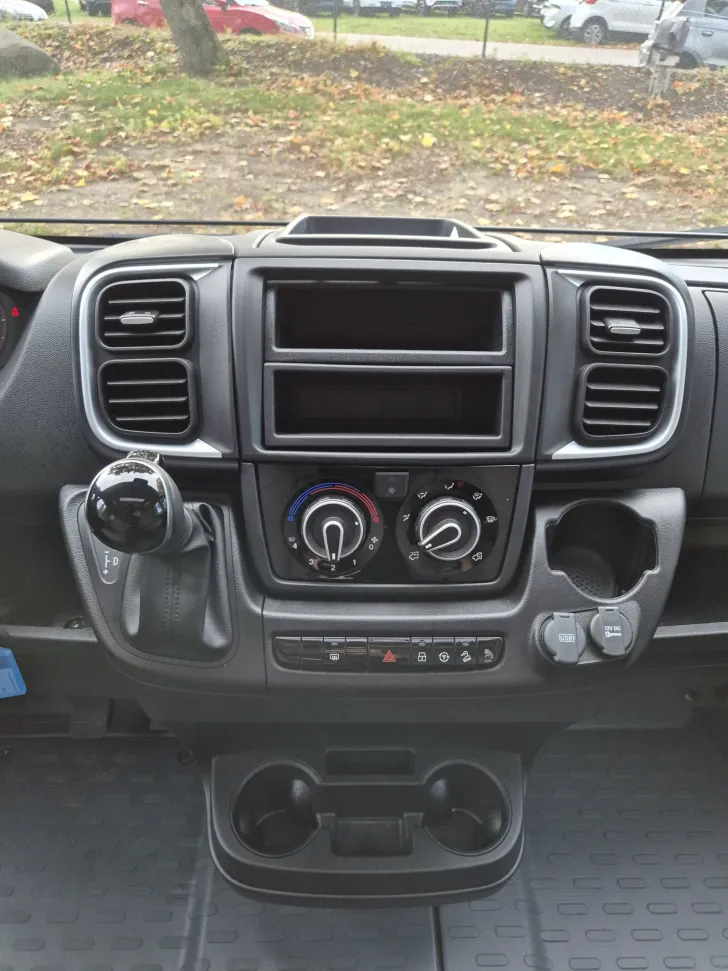 Fahrzeugbild Carado T448 pro+ *5 Sitzplätze*5 Schlafplätze*Hubbett #10