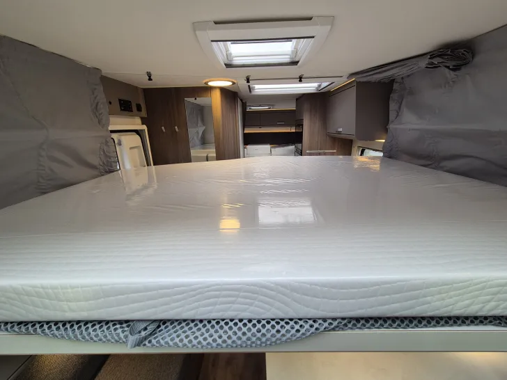 Fahrzeugbild Carado T448 pro+ *5 Sitzplätze*5 Schlafplätze*Hubbett #31