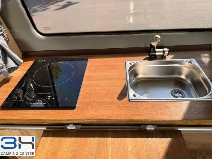 Fahrzeugbild VW T6 Avant Gart Camper-Ausbau #10